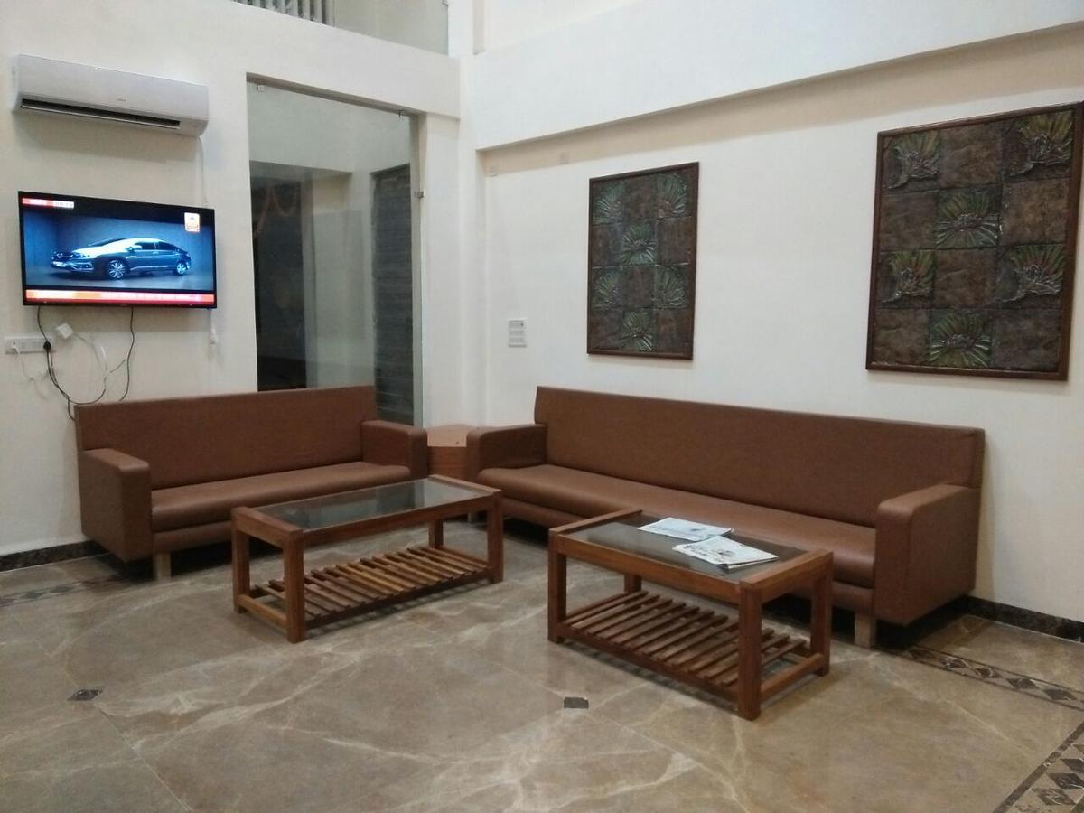 Hotel Rewa Residency Exterior foto
